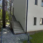 Komfortowy Dwupoziomowy W Cichej Okolicy Pobierowo