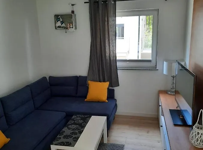 Komfortowy Dwupoziomowy W Cichej Okolicy * Pobierowo