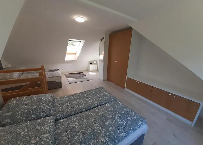 Apartment Komfortowy Dwupoziomowy W Cichej Okolicy *