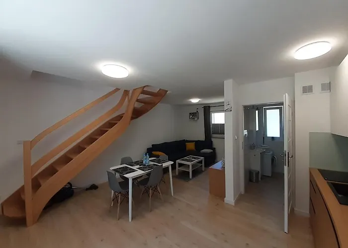 Apartment Komfortowy Dwupoziomowy W Cichej Okolicy Pobierowo